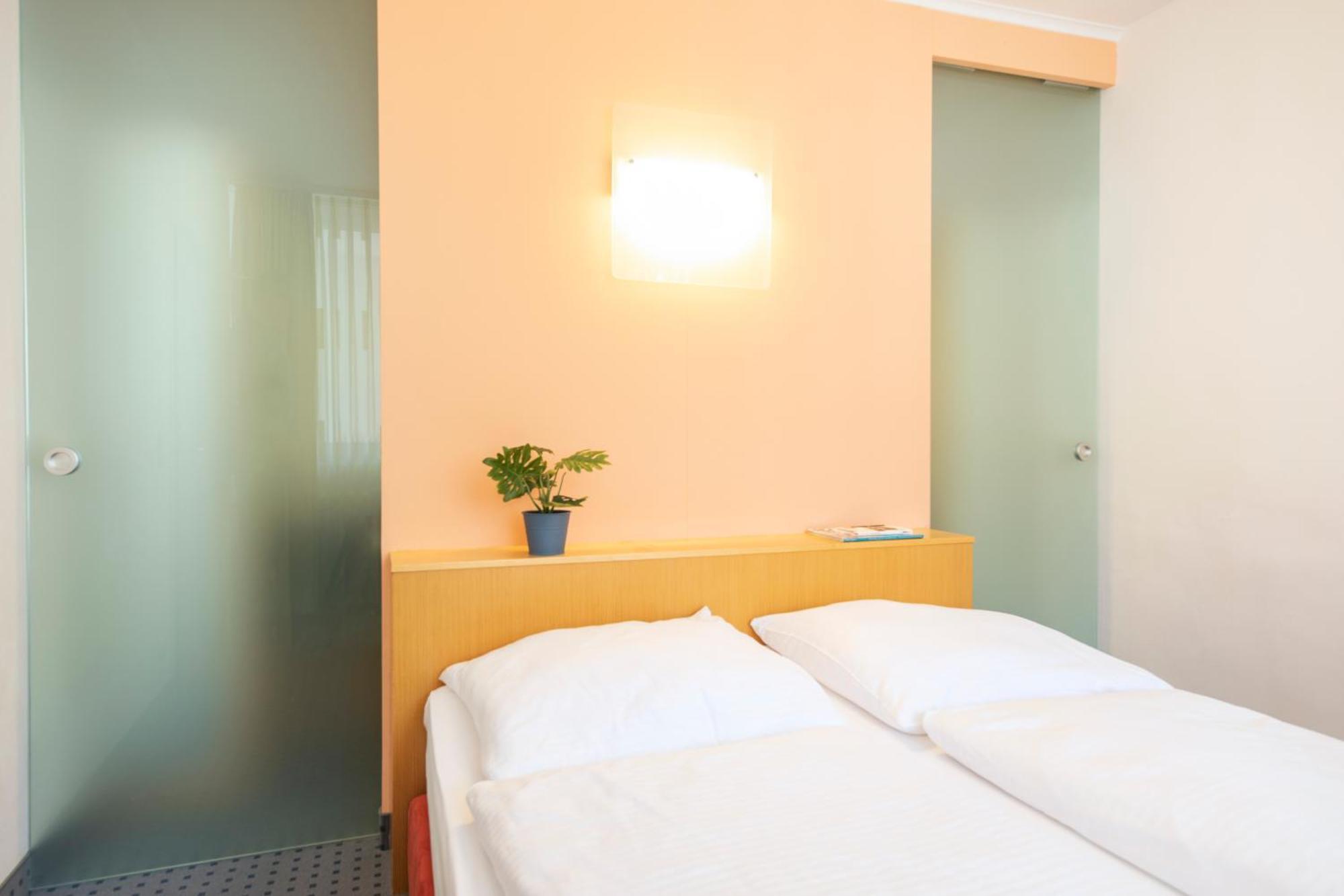 Achat Hotel Suhl Exteriör bild