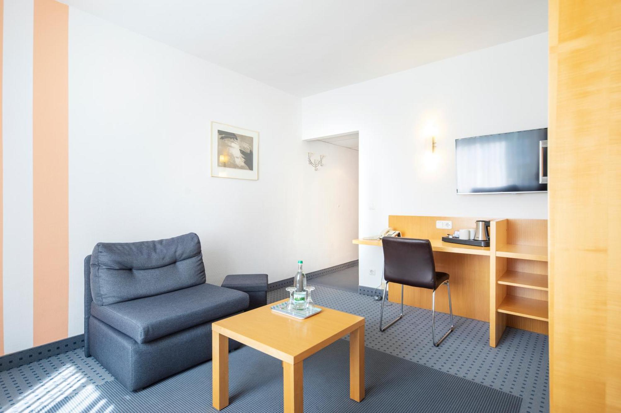 Achat Hotel Suhl Exteriör bild