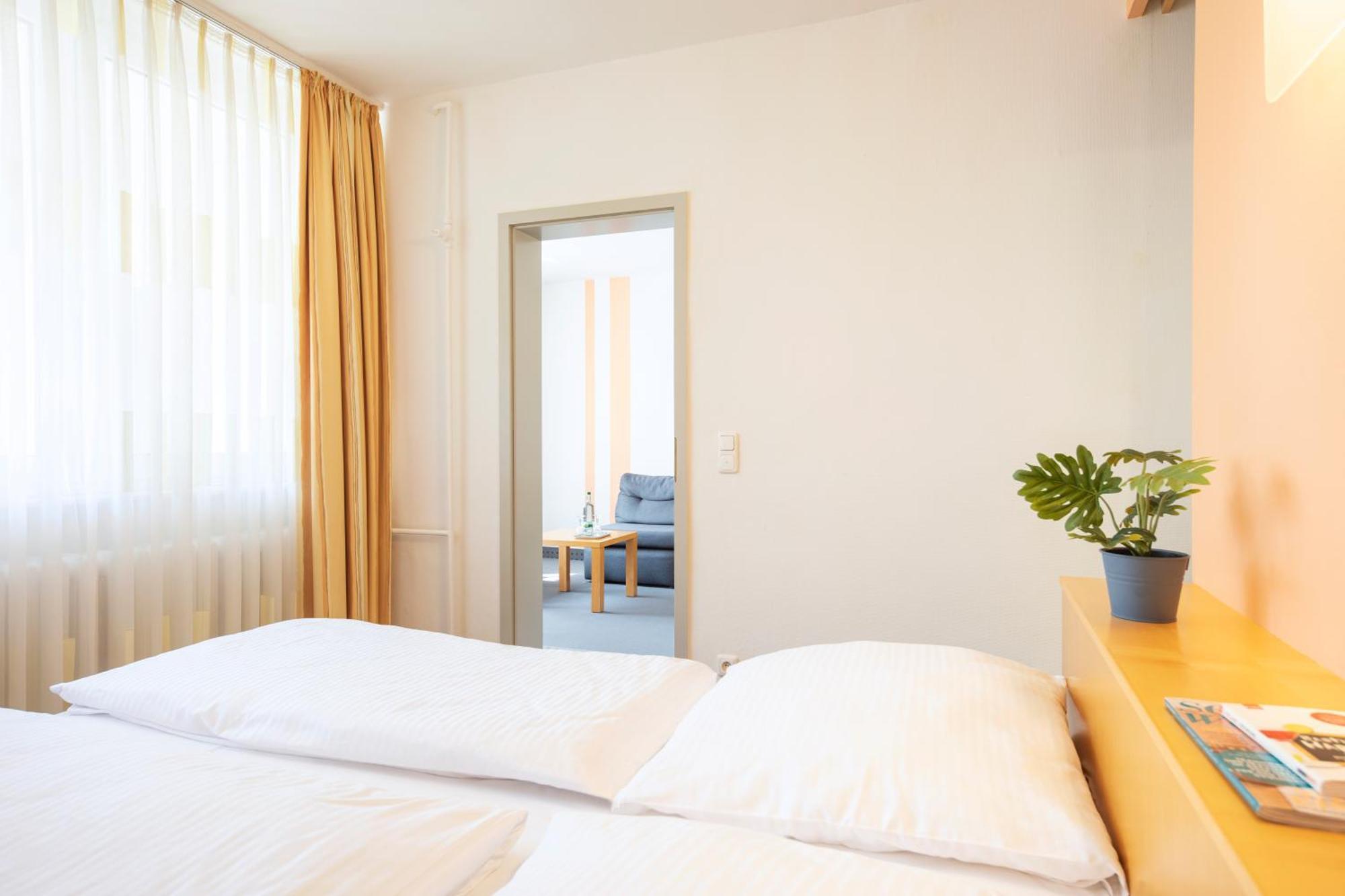 Achat Hotel Suhl Exteriör bild
