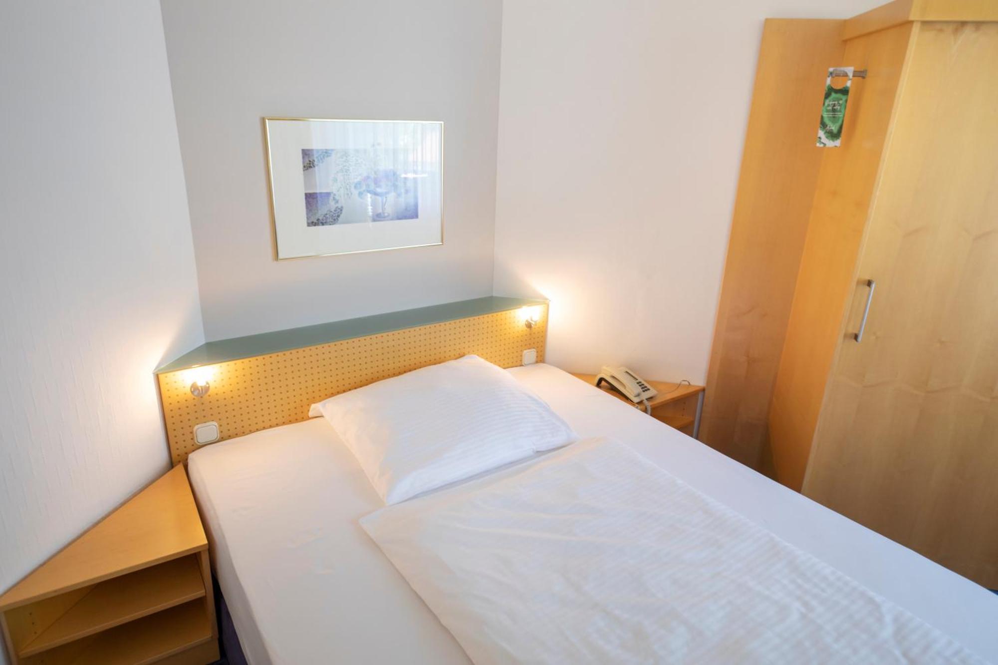 Achat Hotel Suhl Exteriör bild